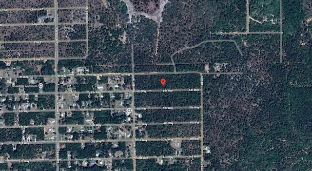 142 6th Way, Interlachen, FL 32148
