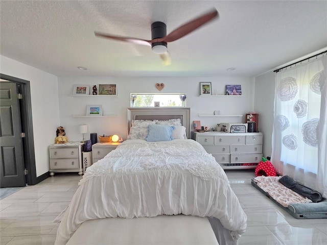 7935 NW 90th Ct, Okeechobee, FL 34972 - bedroom with ceiling fan