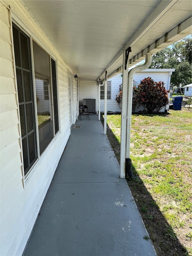 1096 8th St, Okeechobee, FL 34974 - view of patio / terrace with central air condition unit