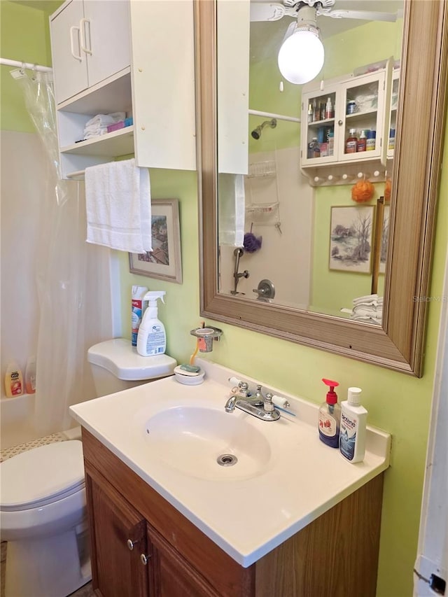 1209 5th St, Okeechobee, FL 34974 - bathroom with vanity and toilet