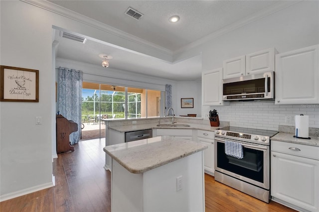 8749 Ashworth Dr, Tampa, FL 33647 - photo 17