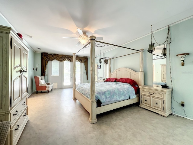 bedroom featuring ceiling fan