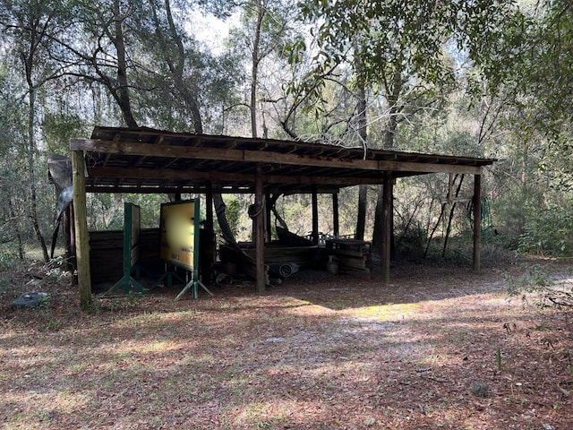 view of shed / structure