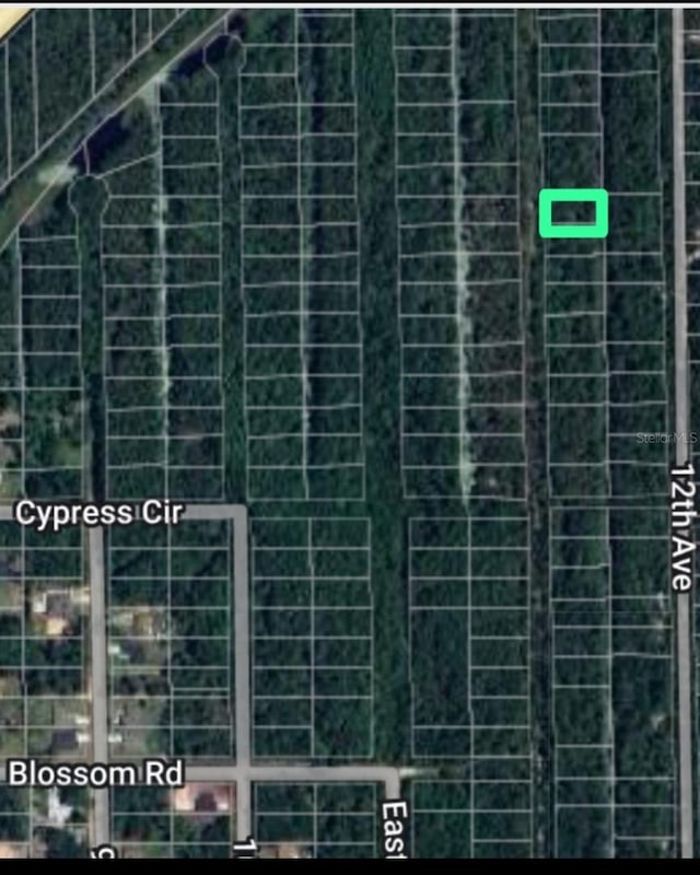 Listing photo 2 for TBD 11th Ave, Deland FL 32724