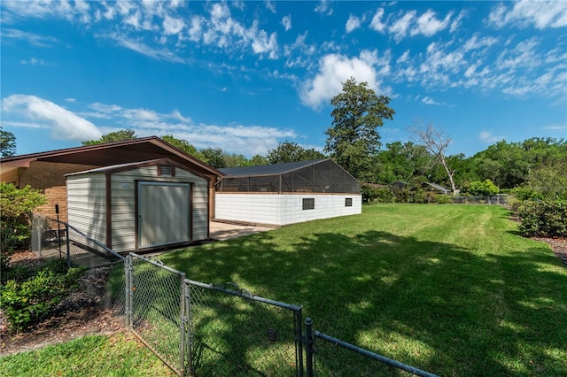 view of yard with a shed