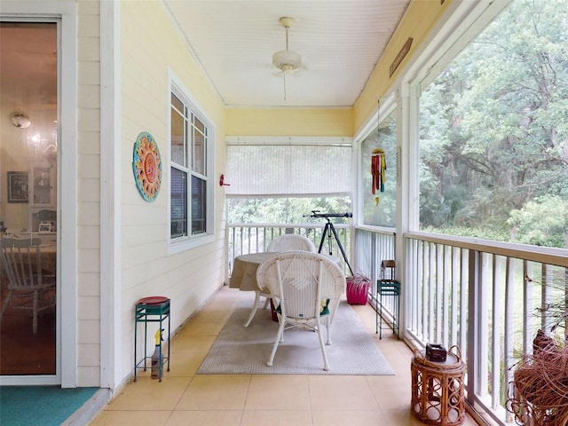 view of sunroom / solarium