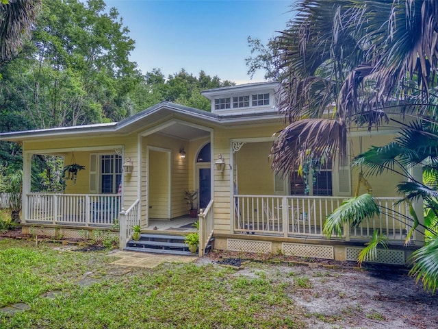 view of front of house with covered porch