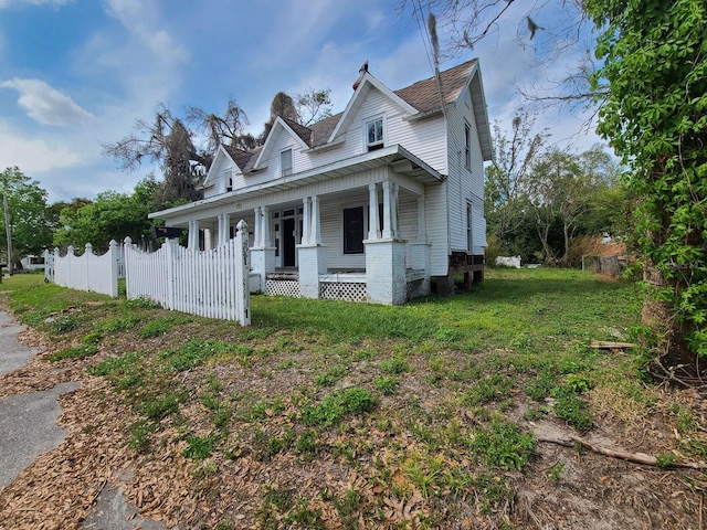 view of front of property with a porch