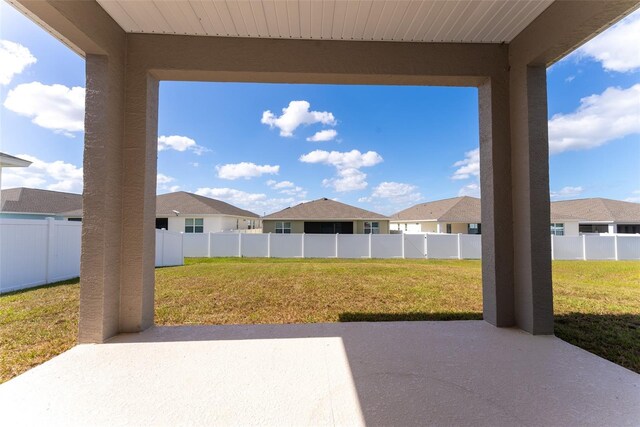 view of yard featuring a patio area