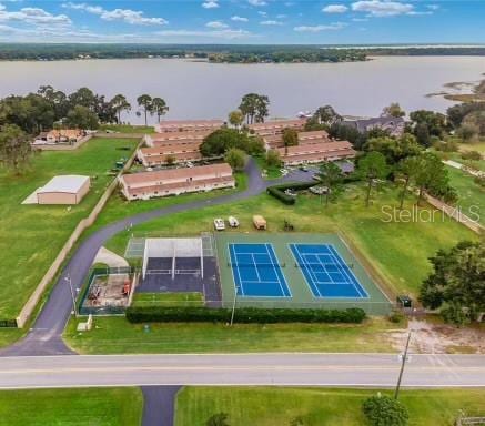 bird's eye view with a water view