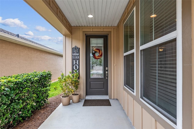 view of entrance to property