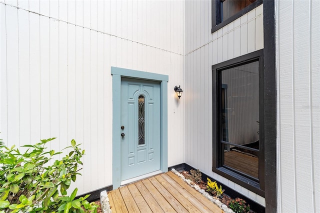 view of doorway to property