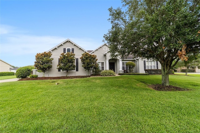 view of front of house with a front yard