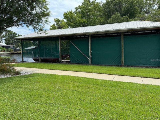 exterior space featuring a yard