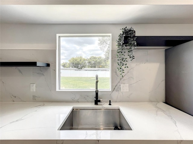 kitchen featuring a sink