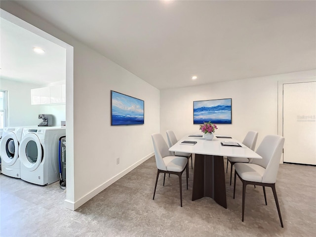 dining area with separate washer and dryer, recessed lighting, and baseboards