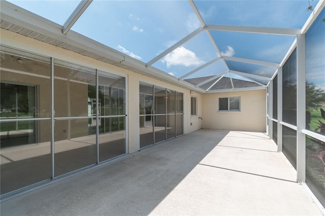 2260 NW 51st Ter, Ocala, FL 34482 - unfurnished sunroom with vaulted ceiling