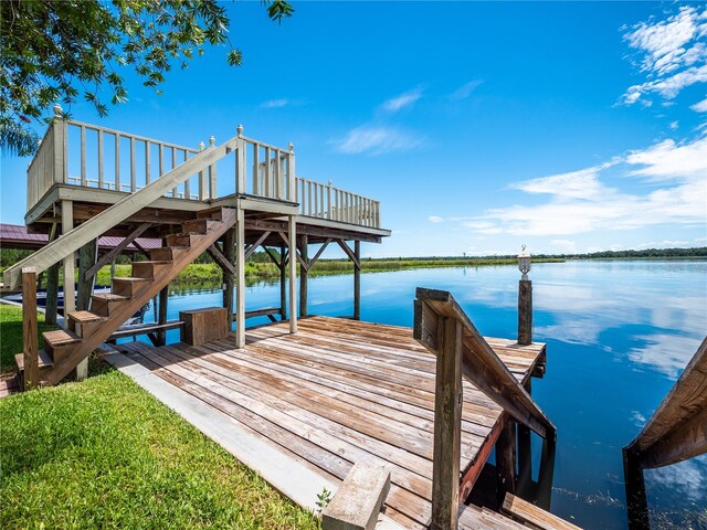 view of dock featuring a water view