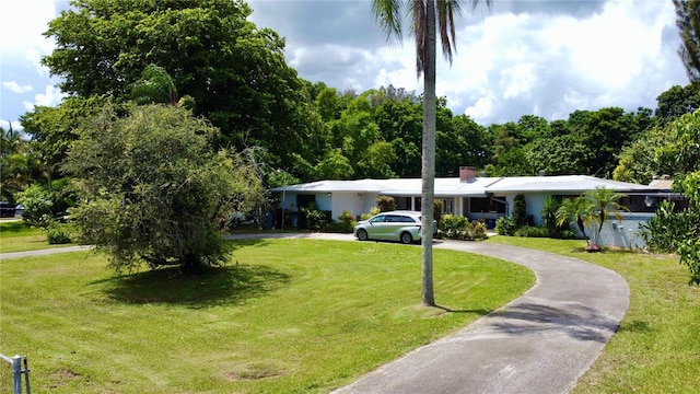 view of front of house with a front yard