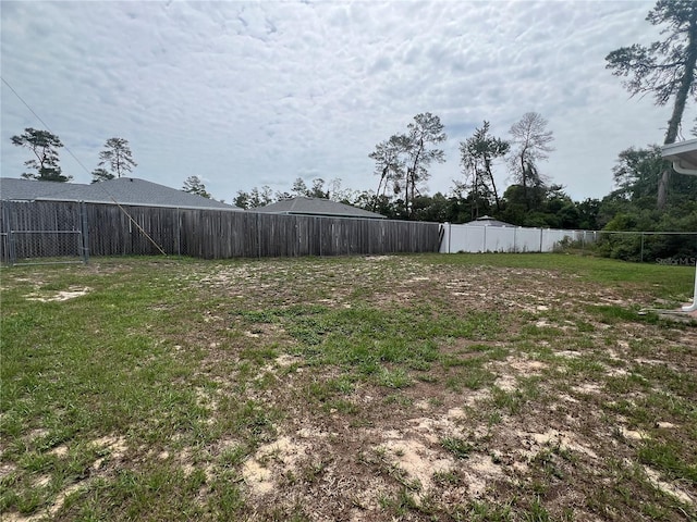 view of fenced backyard