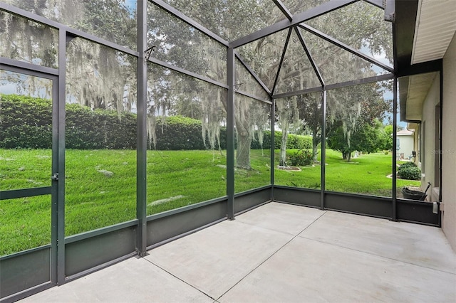 view of unfurnished sunroom