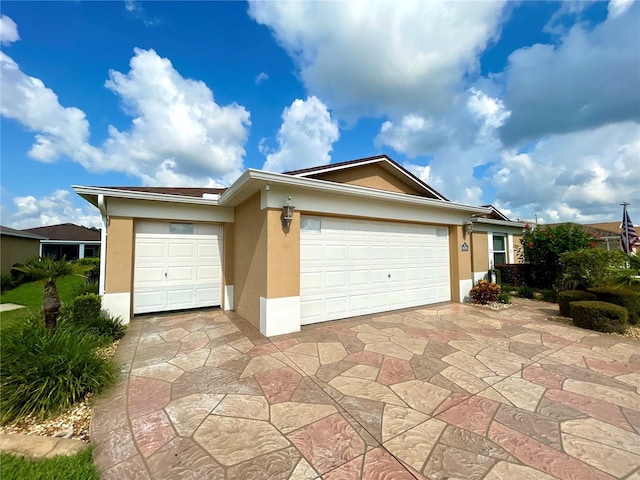 view of front facade with a garage