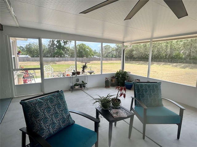 25 NW 45th Loop, Ocala, FL 34475 - sunroom featuring a ceiling fan