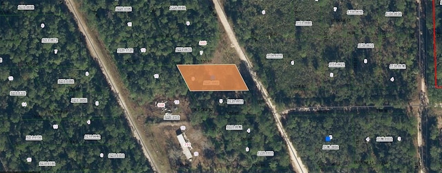 Listing photo 2 for 307 Mallard Rd, Satsuma FL 32189