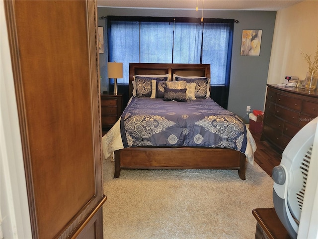 bedroom featuring carpet flooring