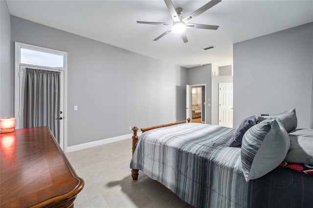 bedroom with ceiling fan