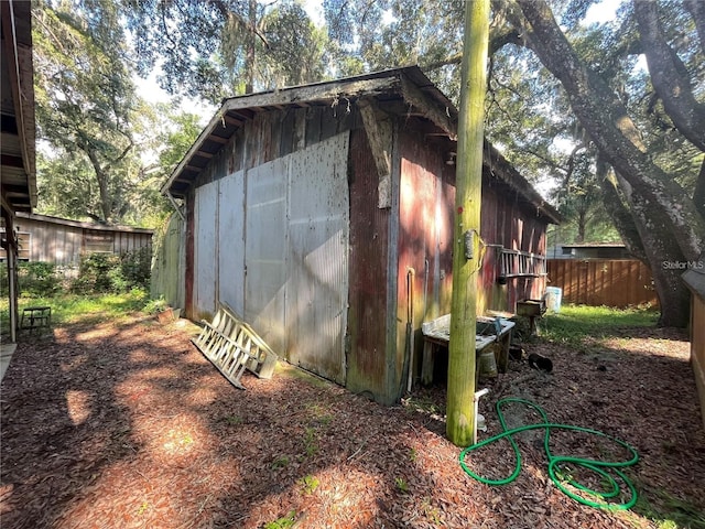 view of outbuilding