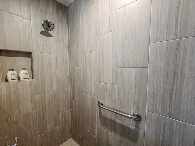 interior details with tiled shower