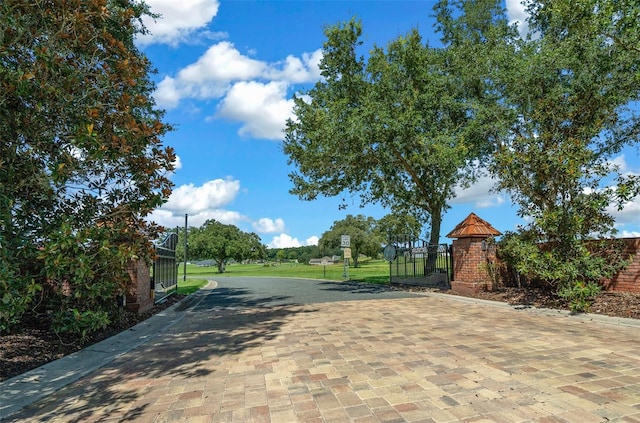 exterior space featuring a yard