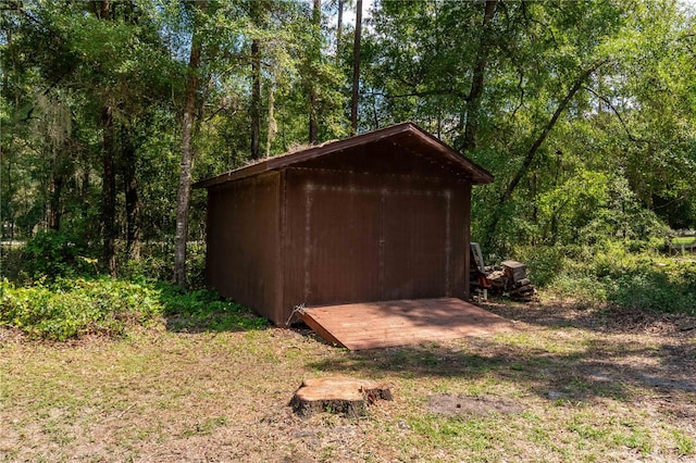 view of outdoor structure