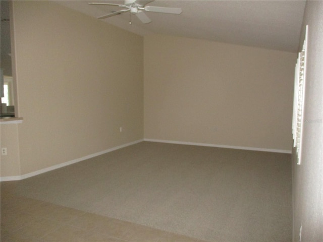 unfurnished room with ceiling fan