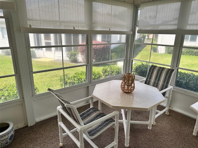 view of sunroom / solarium