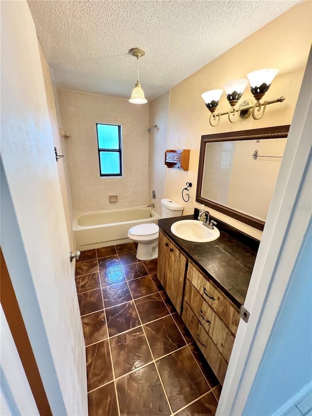 6789 SE 54th Ln, Ocala, FL 34472 - bathroom featuring vanity, shower / washtub combination, and a textured ceiling