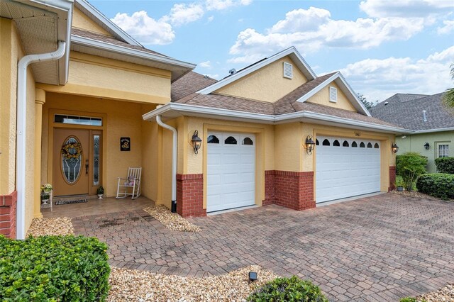 view of front of house with a garage