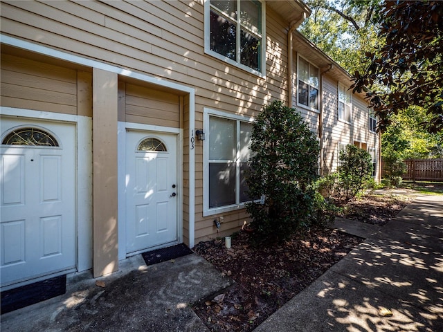 view of property entrance