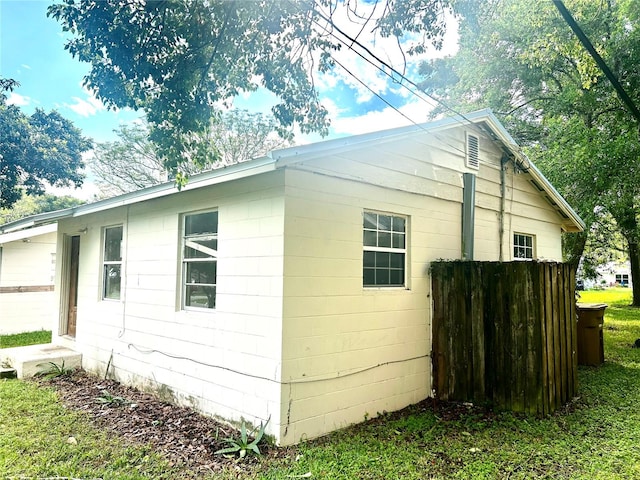 view of home's exterior