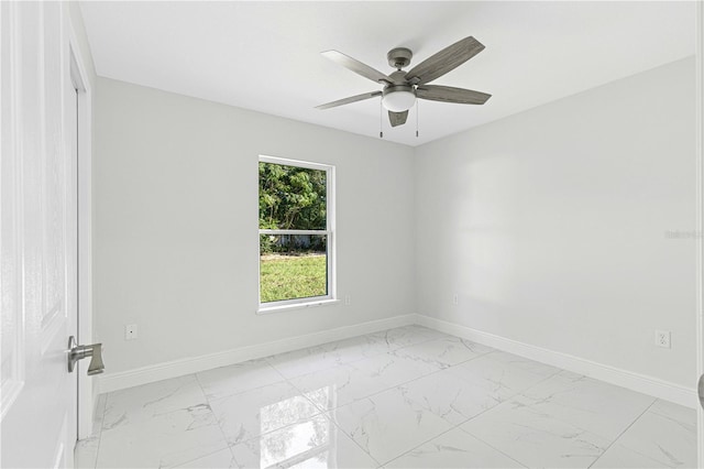 empty room featuring ceiling fan