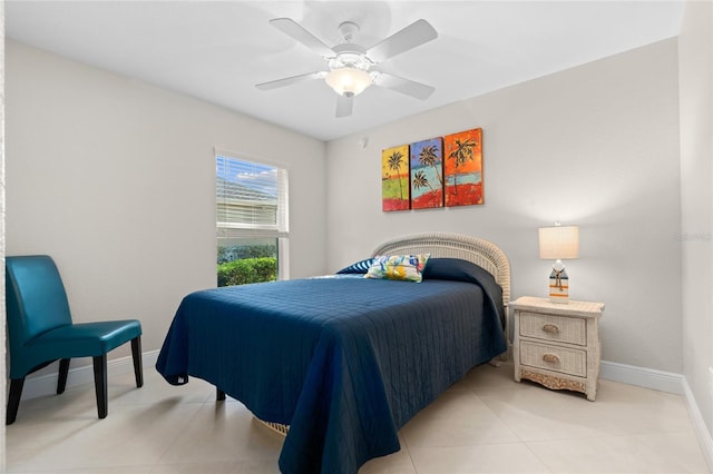 bedroom with ceiling fan