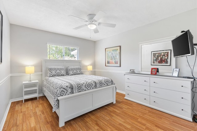 bedroom featuring light wood-type flooring and ceiling fan