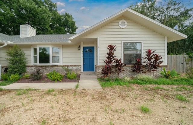 view of front of property