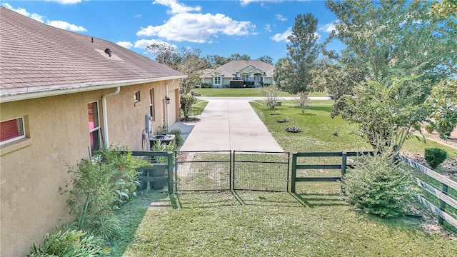 view of yard with a patio area