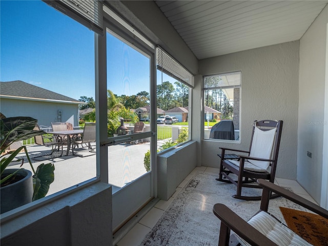 view of sunroom / solarium