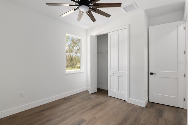 unfurnished bedroom with light wood-type flooring, a closet, and ceiling fan