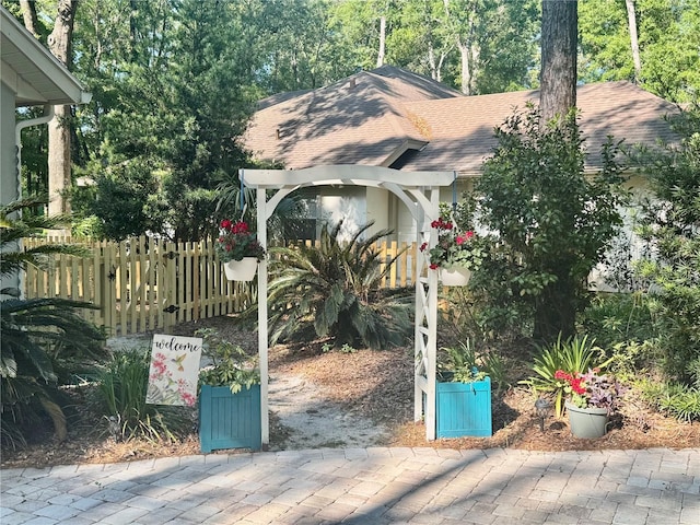 exterior space featuring fence