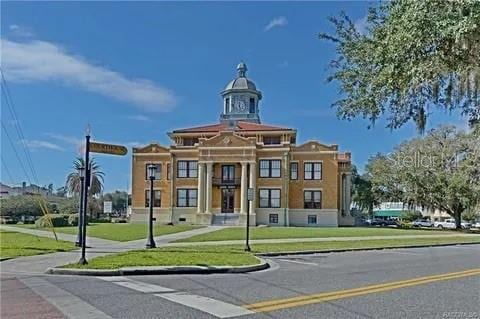 view of building exterior