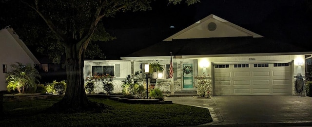 view of front facade with a garage